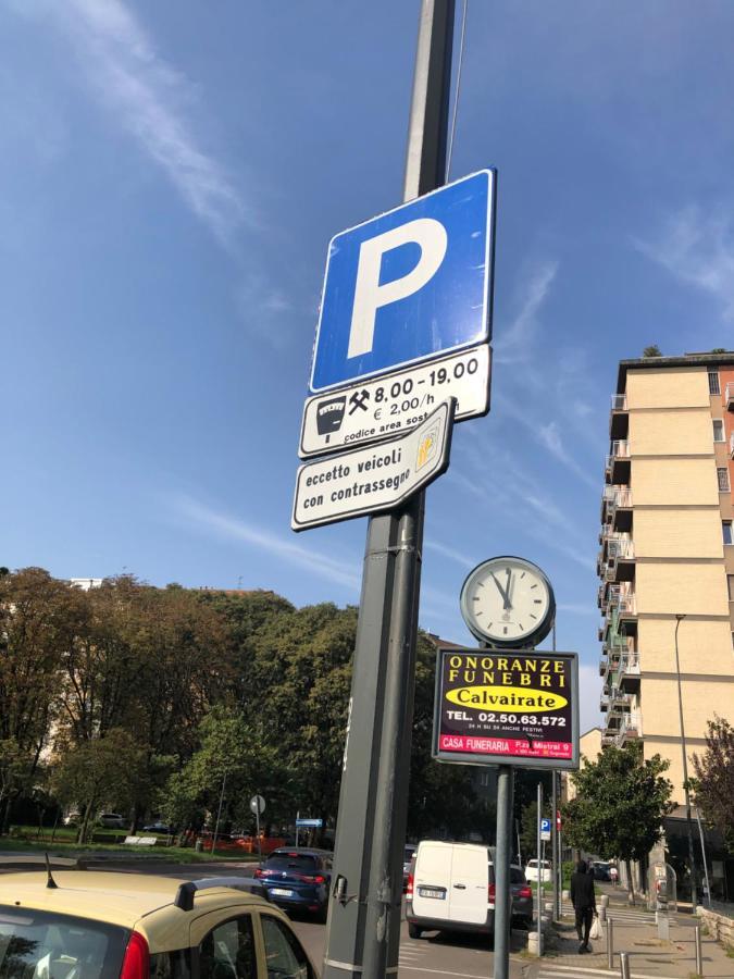 Elegante Appartamento Milano Linate 外观 照片
